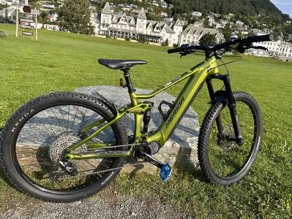 E-MTB VOLLEDIGE OPHANGING (6)